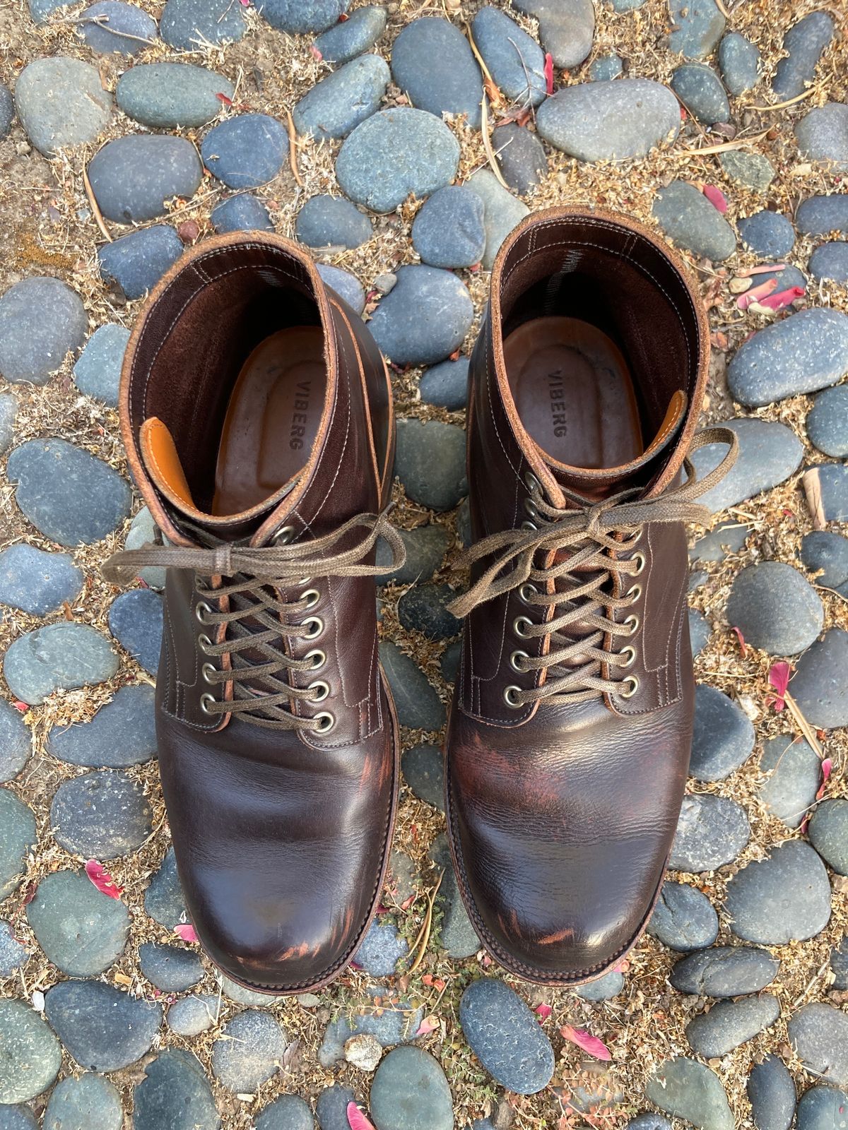 Photo by boogieshafer on September 22, 2023 of the Viberg Service Boot in Horween Brown Wooly.