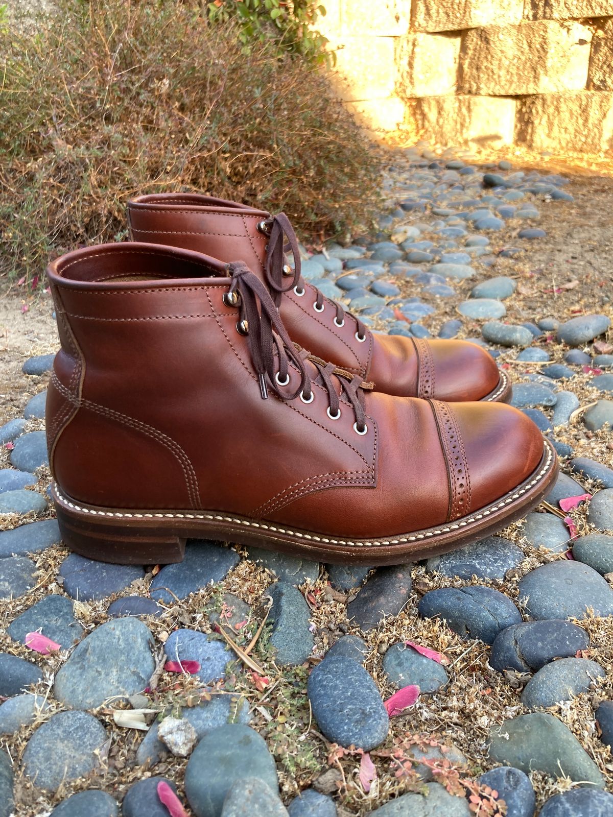 Photo by boogieshafer on September 24, 2023 of the John Lofgren Combat Boots in Horween Timber Chromexcel.