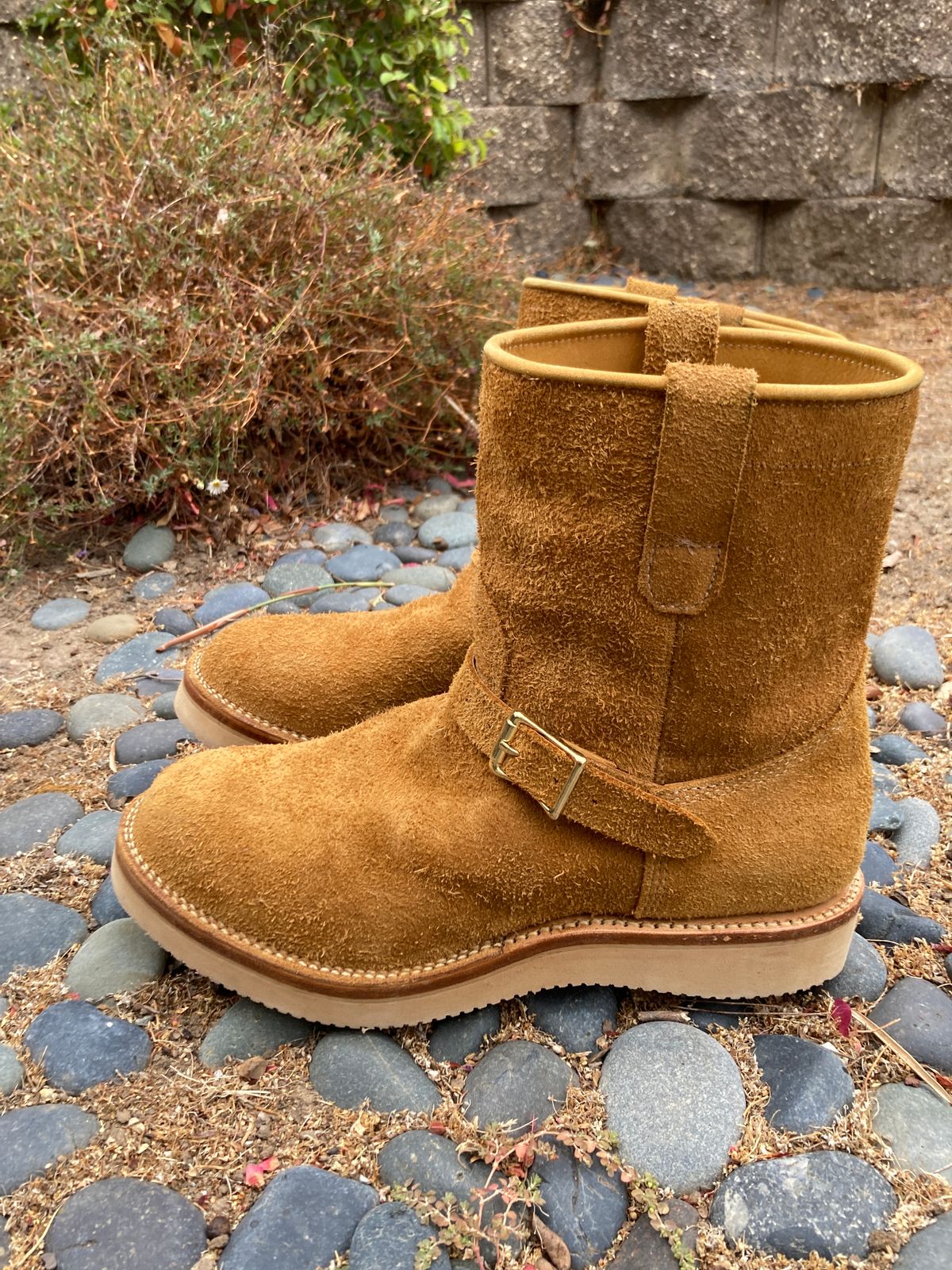 Photo by boogieshafer on September 16, 2023 of the Viberg Short Shift in Wheat Roughout.
