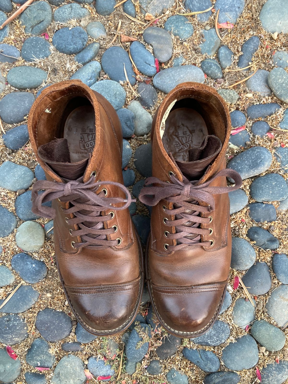 Photo by boogieshafer on September 18, 2023 of the Viberg Service Boot PCT in Horween Natural Chromexcel.