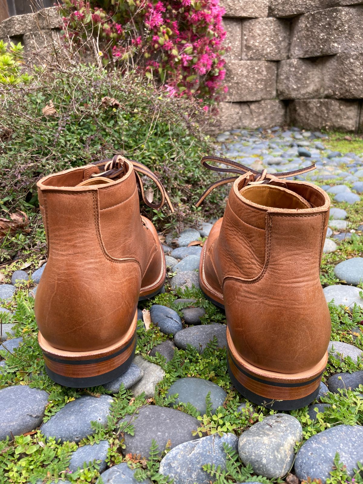 Photo by boogieshafer on February 25, 2023 of the Viberg Service Boot in Horween Oak Chromepak.