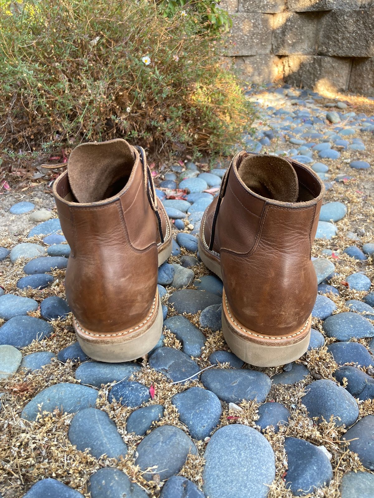 Photo by boogieshafer on August 28, 2023 of the Viberg Service Boot in Horween Crust Chromexcel.