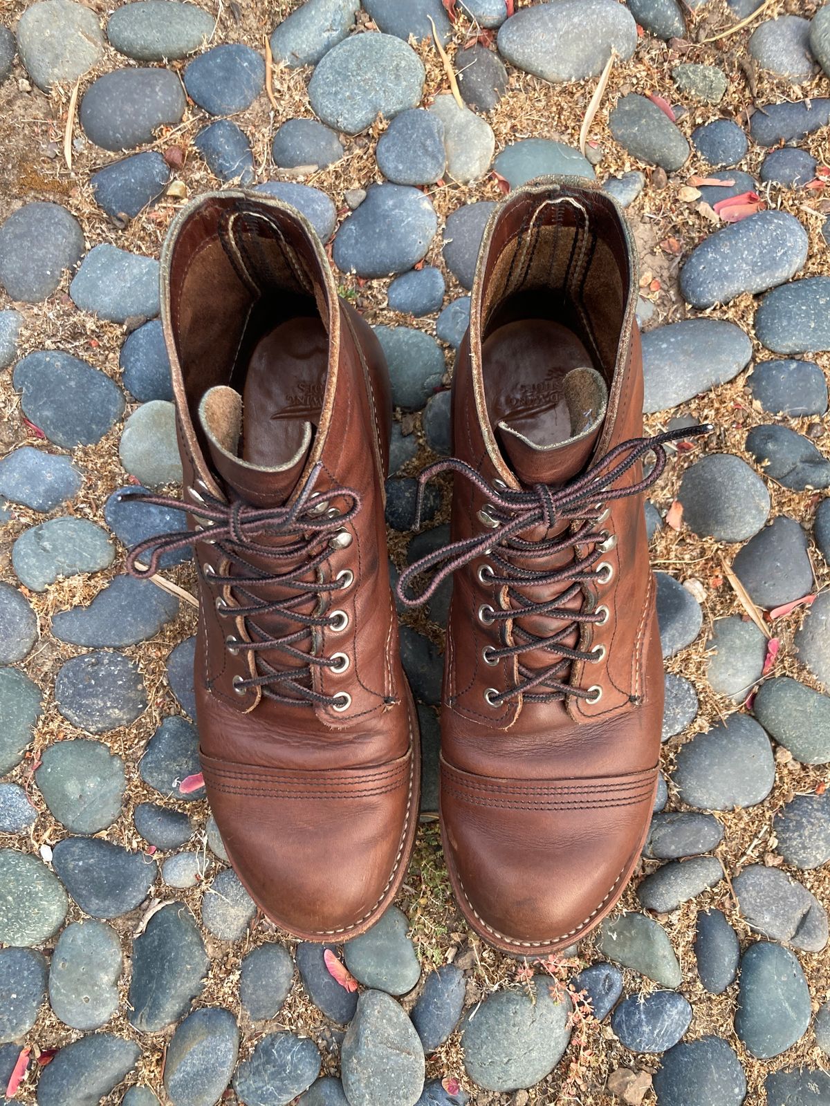 Photo by boogieshafer on October 1, 2023 of the Red Wing Iron Ranger in S.B. Foot Amber Harness.