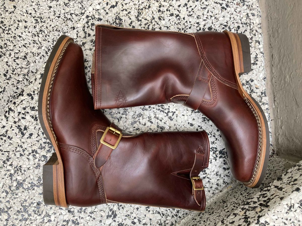 Photo by boogieshafer on November 5, 2021 of the Wesco Mister Lou in Horween Umber Chromexcel.