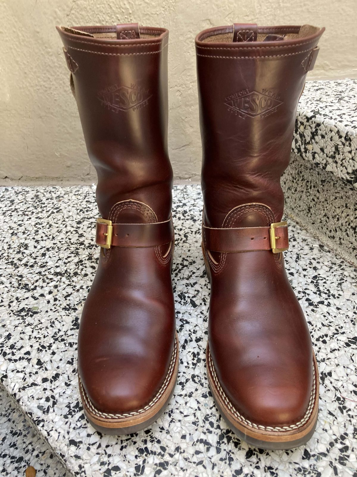 Photo by boogieshafer on December 5, 2021 of the Wesco Mister Lou in Horween Umber Chromexcel.