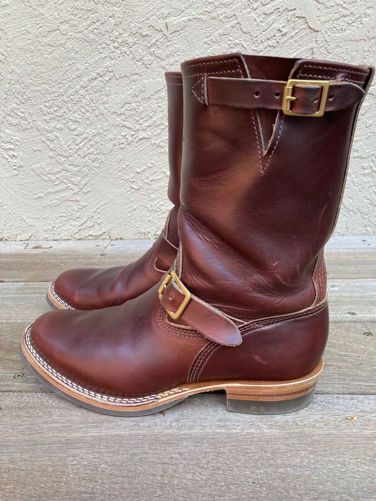 Photo by boogieshafer on January 5, 2022 of the Wesco Mister Lou in Horween Umber Chromexcel.