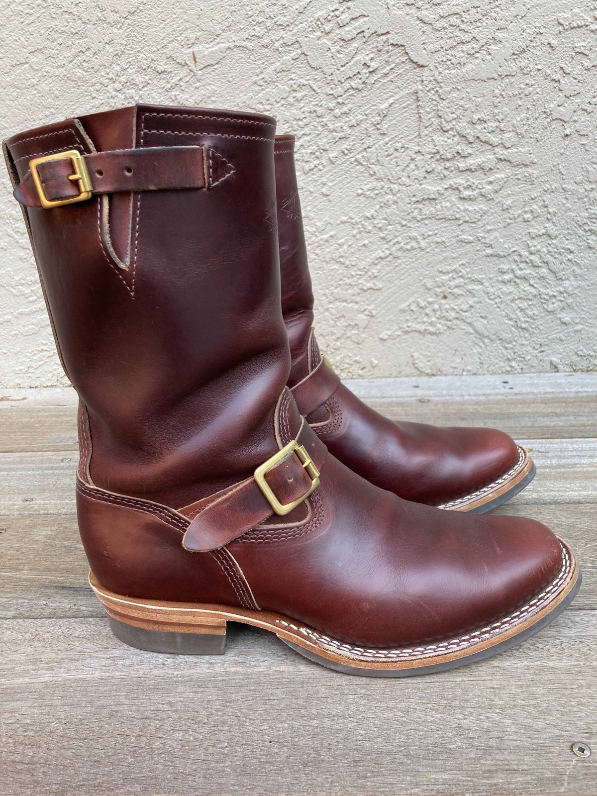Photo by boogieshafer on January 5, 2022 of the Wesco Mister Lou in Horween Umber Chromexcel.