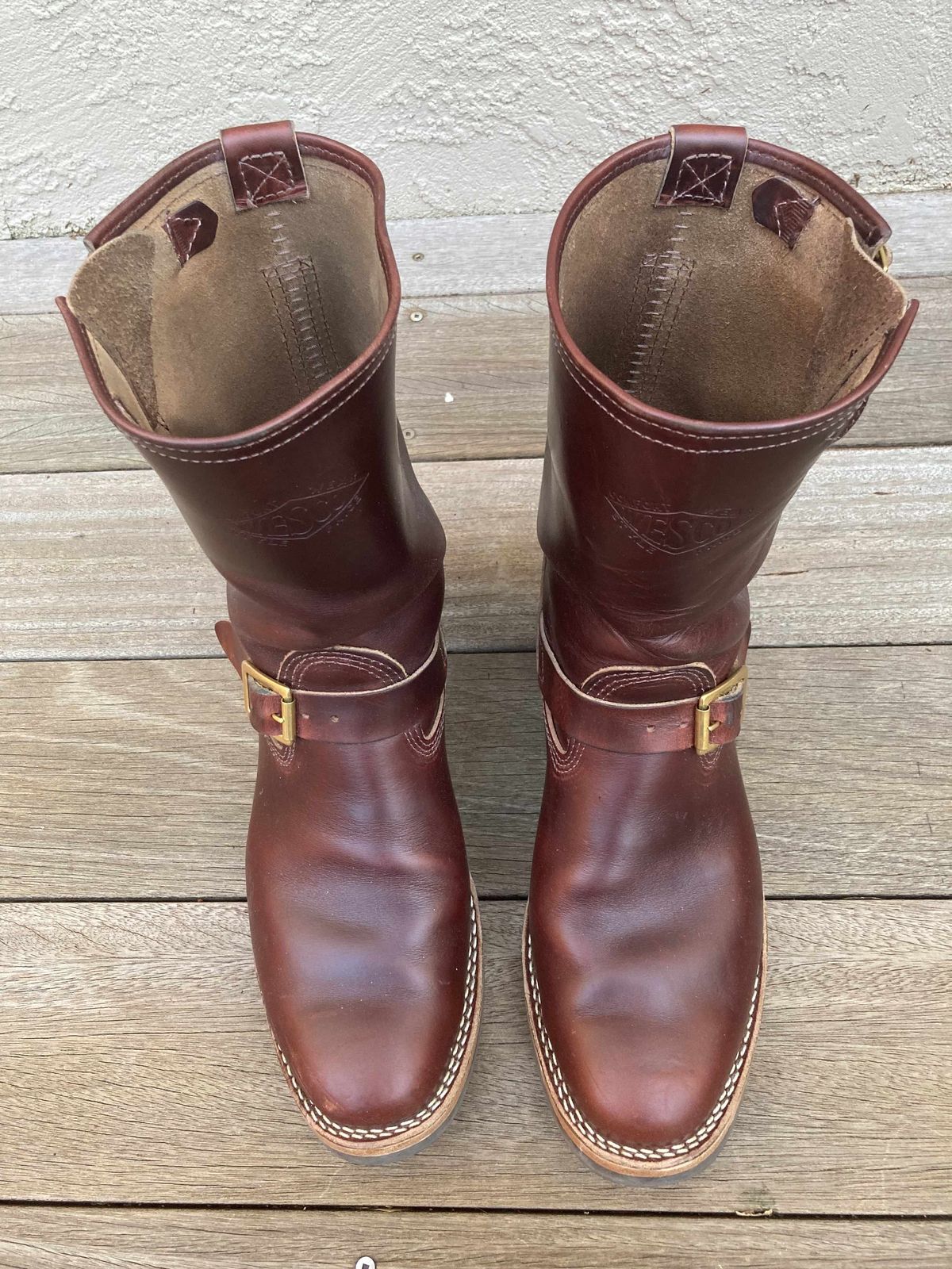 Photo by boogieshafer on February 6, 2022 of the Wesco Mister Lou in Horween Umber Chromexcel.