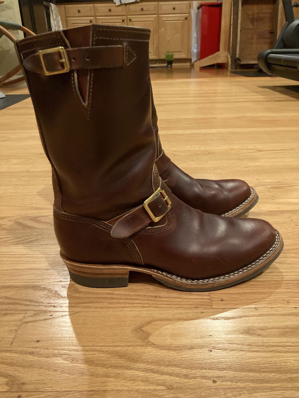 Photo by boogieshafer on March 6, 2022 of the Wesco Mister Lou in Horween Umber Chromexcel.