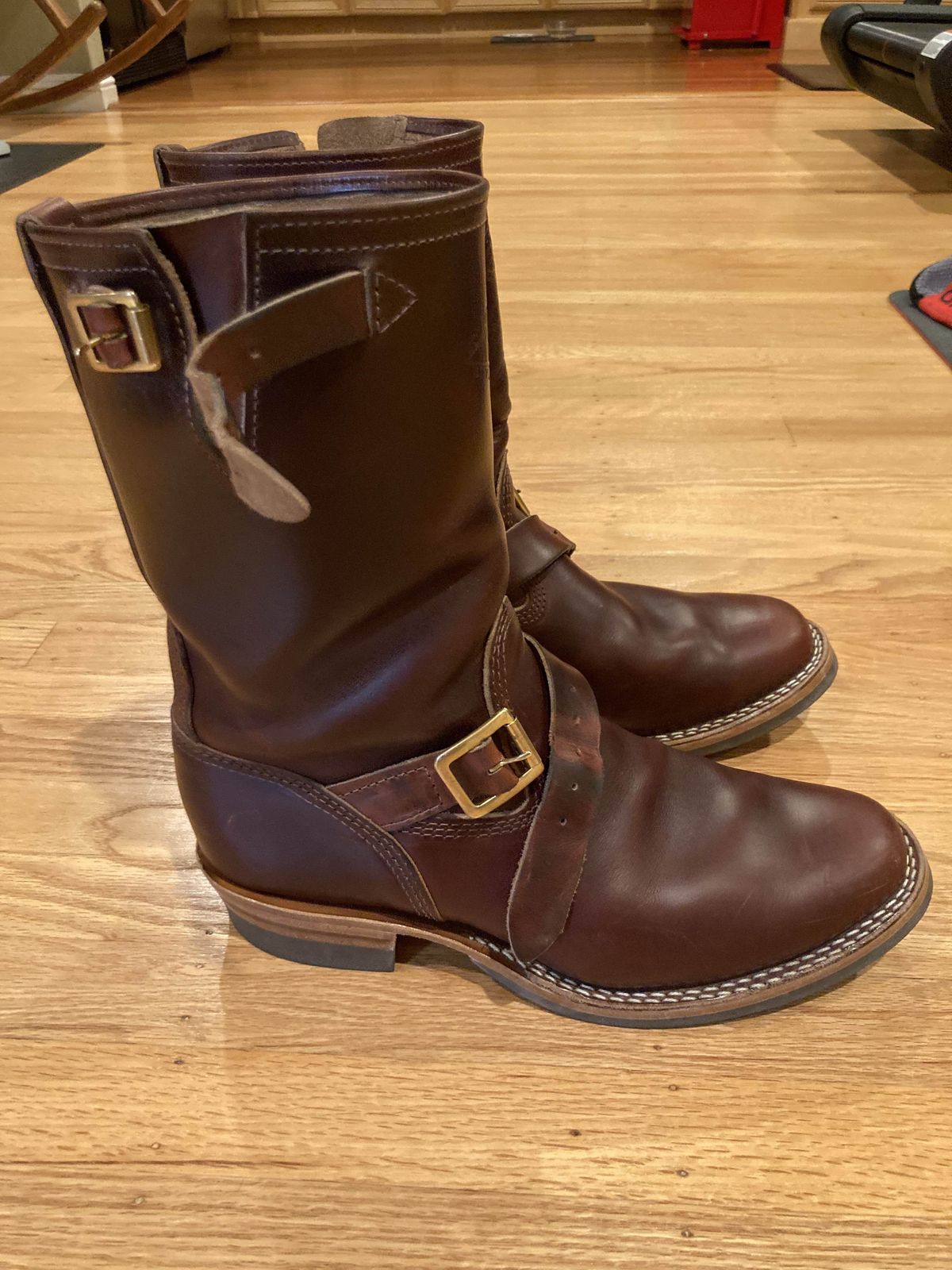 Photo by boogieshafer on April 6, 2022 of the Wesco Mister Lou in Horween Umber Chromexcel.