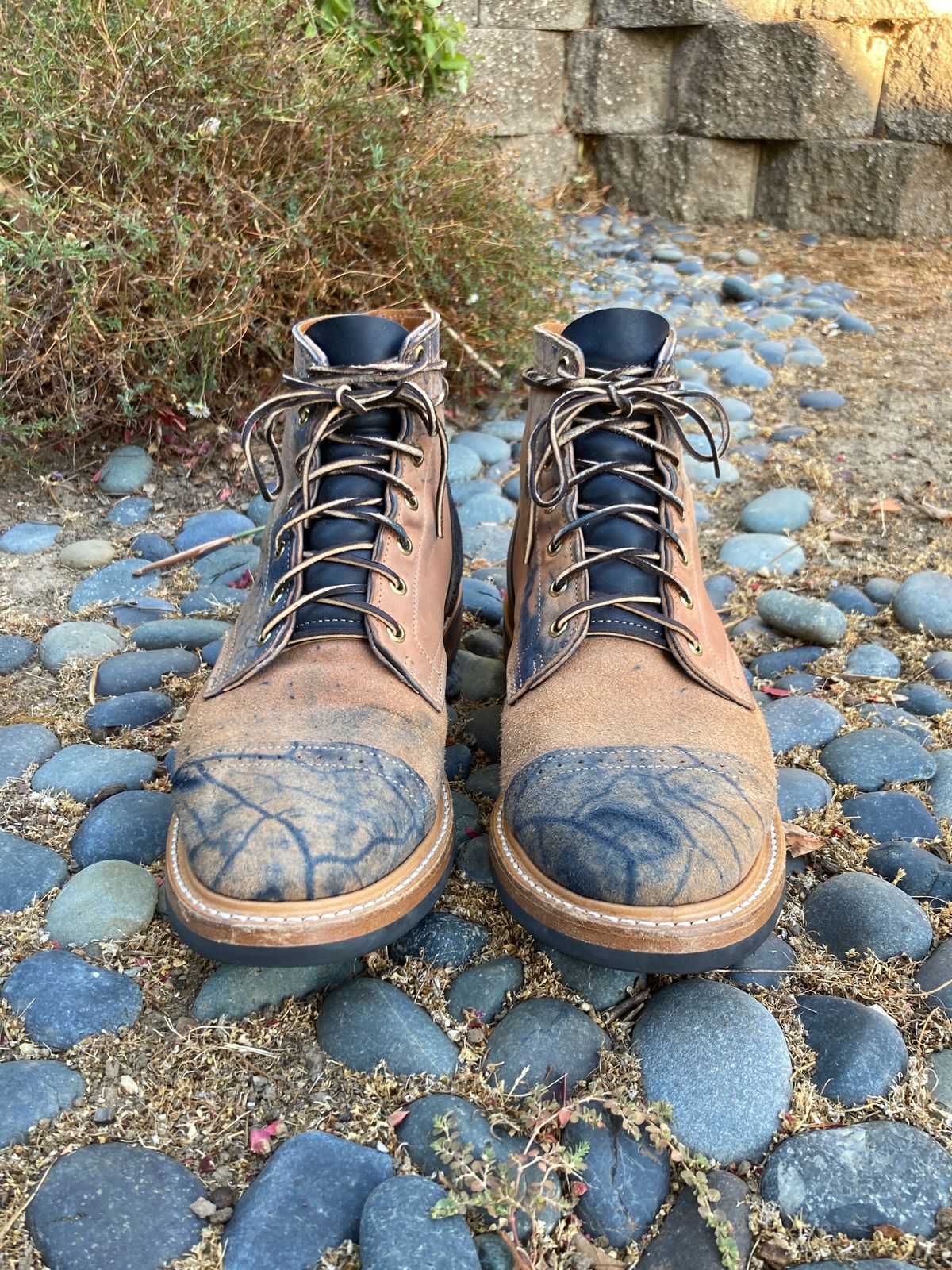 Photo by boogieshafer on September 14, 2023 of the Truman Service Boot in Navy Horse Rump Roughout.