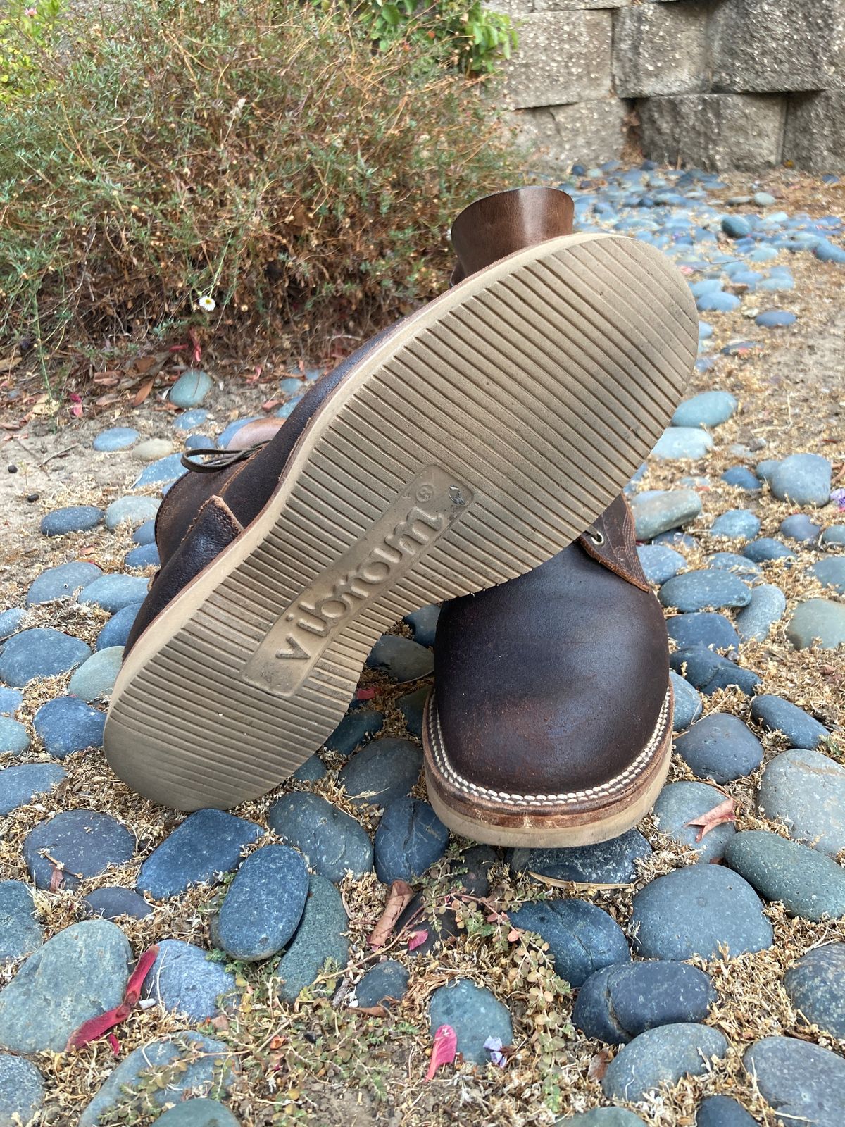 Photo by boogieshafer on September 11, 2023 of the Viberg Bobcat in Horween Brown Waxed Flesh.