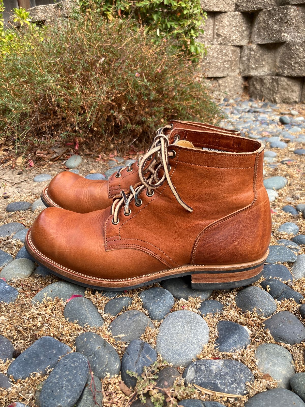 Photo by boogieshafer on September 1, 2023 of the Viberg Service Boot in Horween English Tan Dublin.