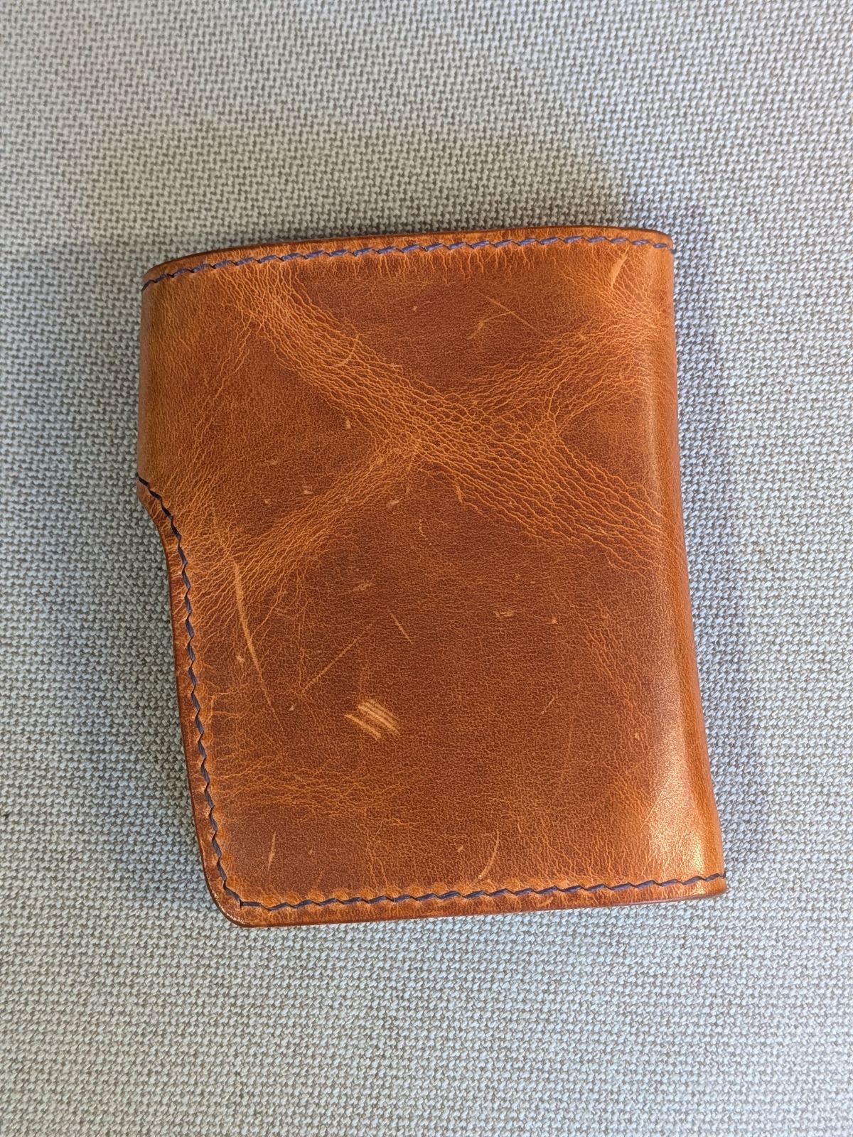 Photo by rabton on December 1, 2025 of the Ambar Snap Wallet in Conceria Walpier Navy Buttero & Badalassi Carlo Natural Waxy & Horween Armagnac Shell Cordovan.