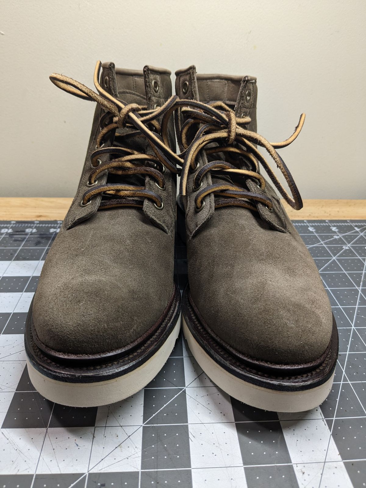 Photo by rabton on October 5, 2023 of the Viberg Scout Boot in C.F. Stead Fog Janus Calf Suede.