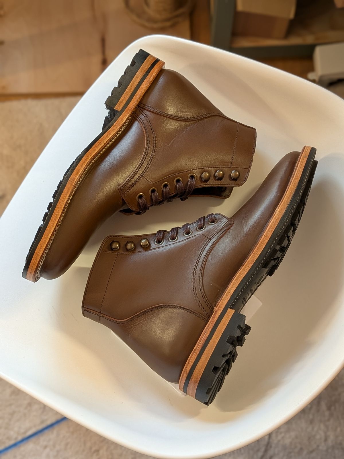 Photo by rabton on October 5, 2025 of the Parkhurst The Allen in Italpel Caramel Teacore Veg Tan.