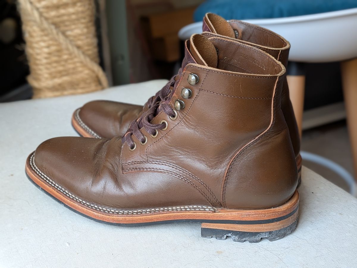 Photo by rabton on January 5, 2026 of the Parkhurst The Allen in Italpel Caramel Teacore Veg Tan.