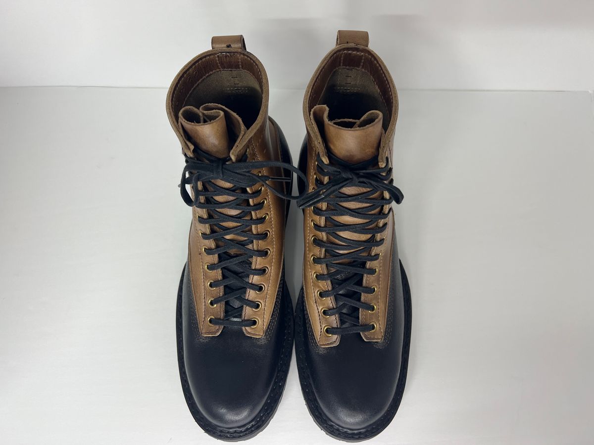 Photo by cajunpsycho on October 2, 2023 of the White's x Division Road LTT Logger 375 in Horween Black Waxed Flesh.