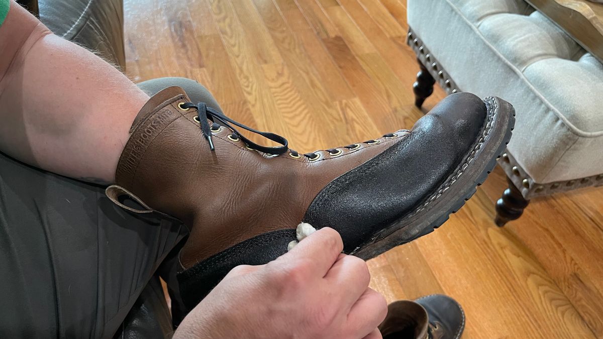 Photo by cajunpsycho on April 1, 2024 of the White's x Division Road LTT Logger 375 in Horween Black Waxed Flesh.