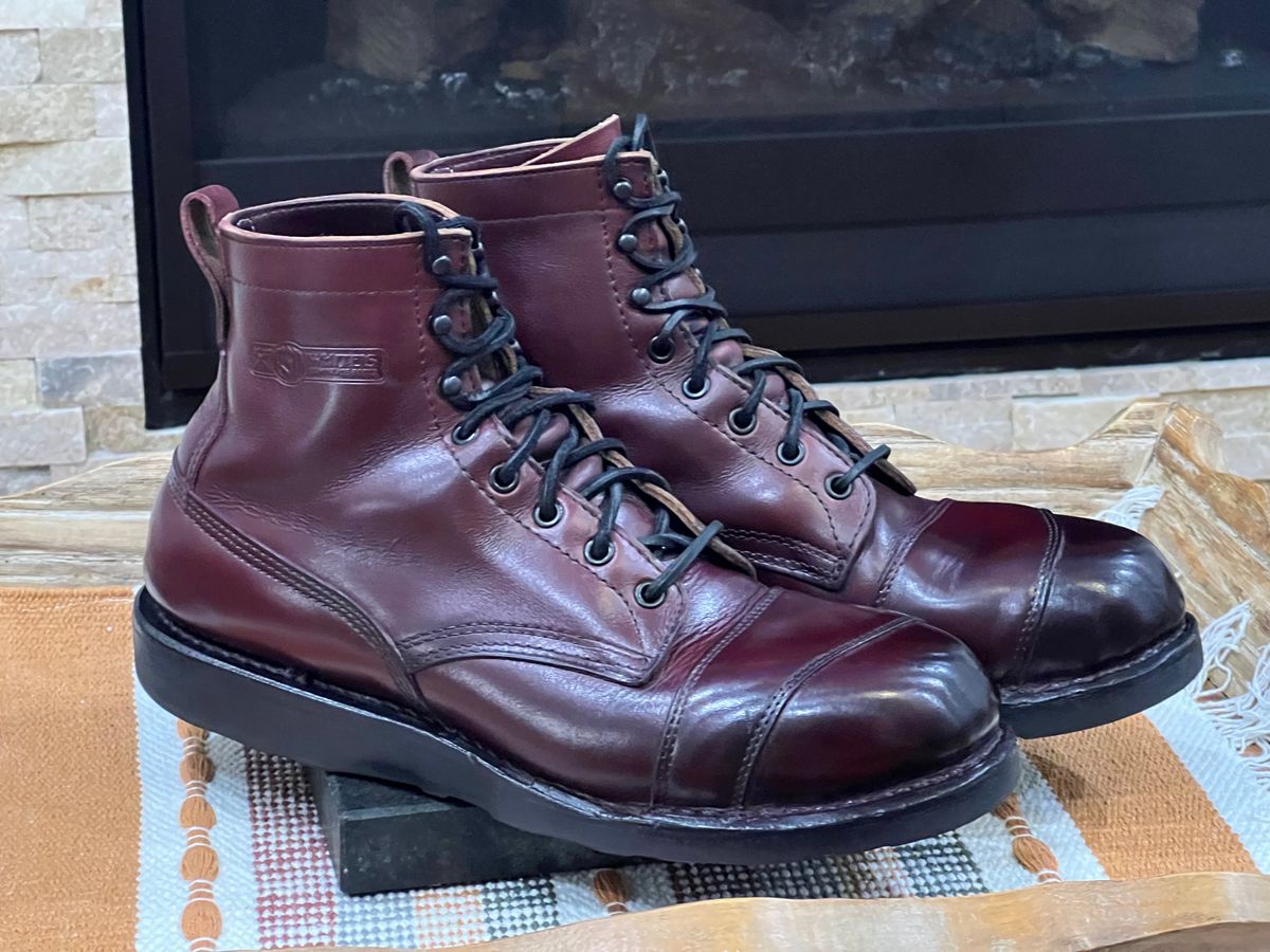 Photo by cajunpsycho on August 25, 2023 of the White's Foreman in Horween Oxblood Chromexcel.