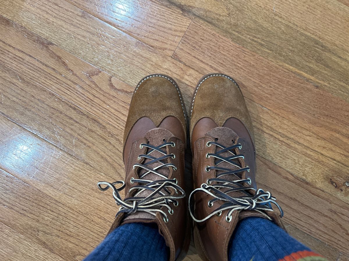 Photo by cajunpsycho on August 18, 2023 of the Nicks x Trenton & Heath Stag in Seidel 1964 Brown.