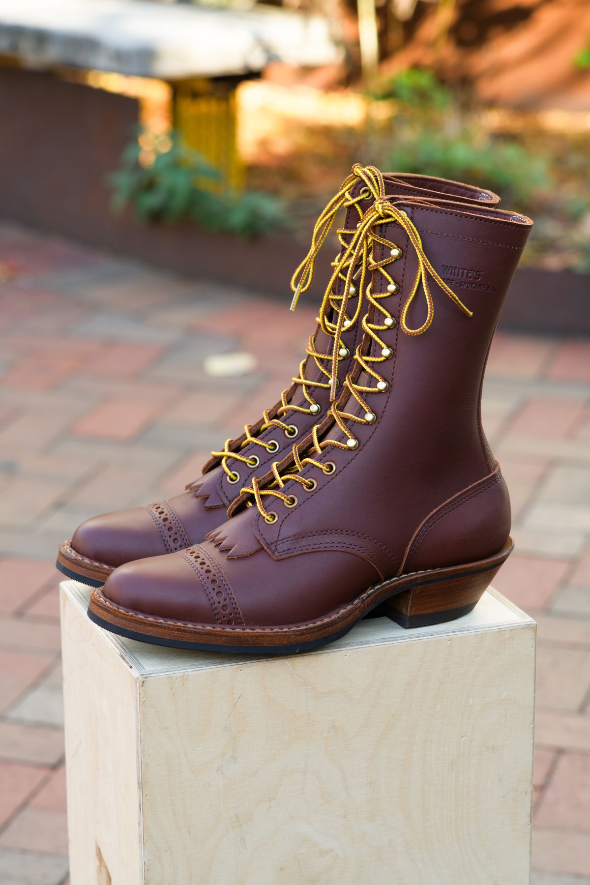 Photo by mattermanla on November 1, 2023 of the White's Packer Pointed Toe in Seidel Red Dog Oil Tan.