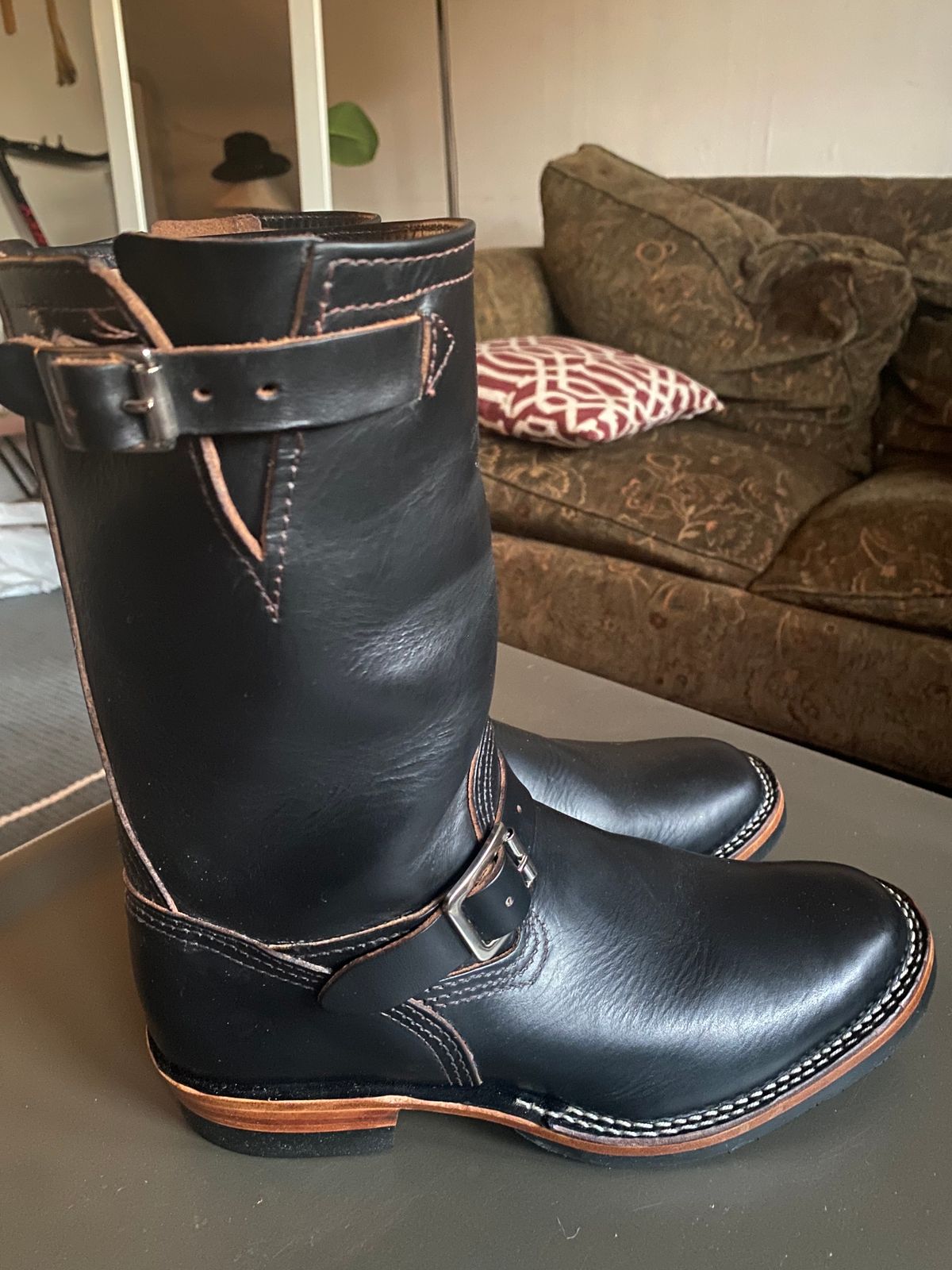Photo by Finnian on October 2, 2023 of the Wesco Mister Lou in Horween Black Chromexcel Horsehide.