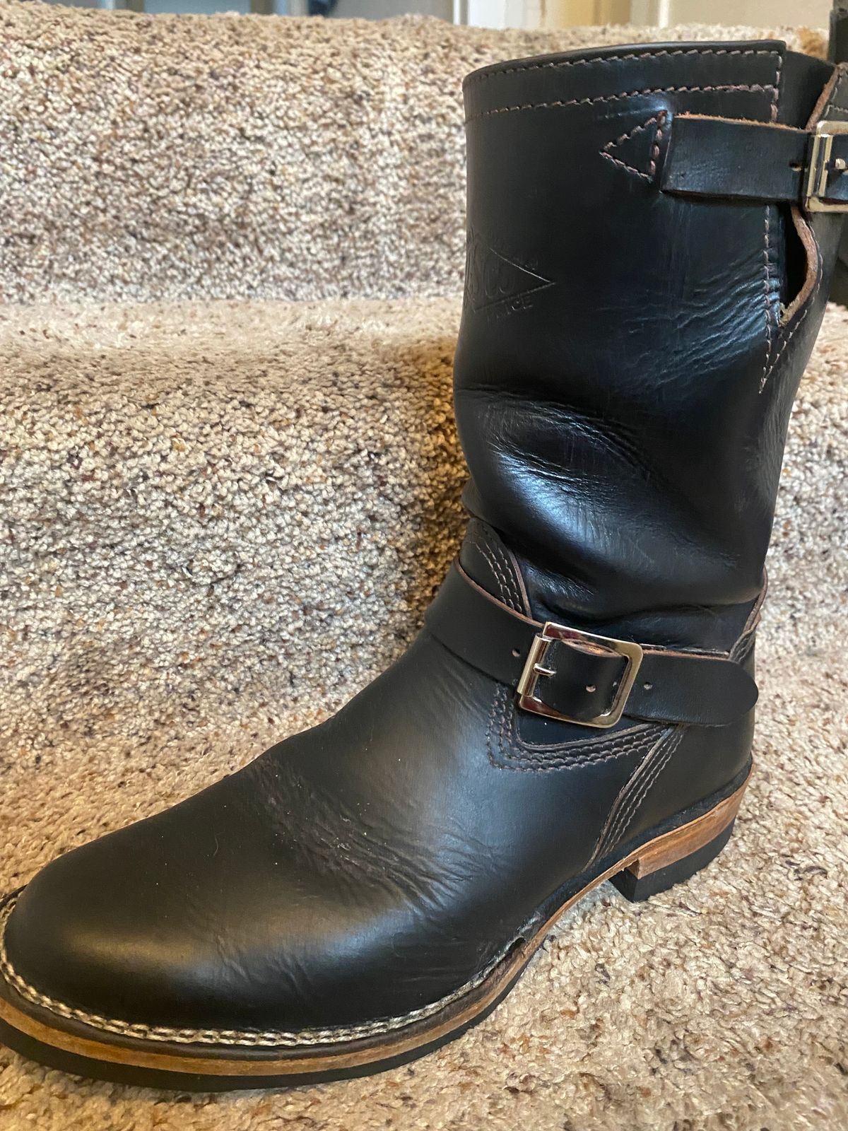 Photo by Finnian on November 7, 2023 of the Wesco Mister Lou in Horween Black Chromexcel Horsehide.