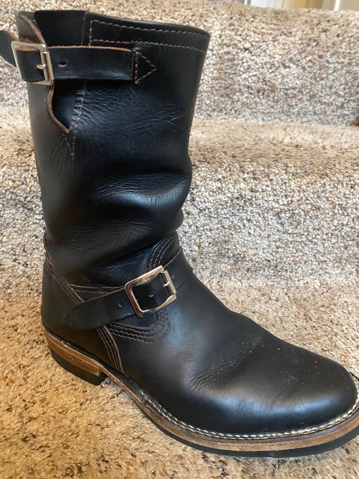 Photo by Finnian on November 7, 2023 of the Wesco Mister Lou in Horween Black Chromexcel Horsehide.