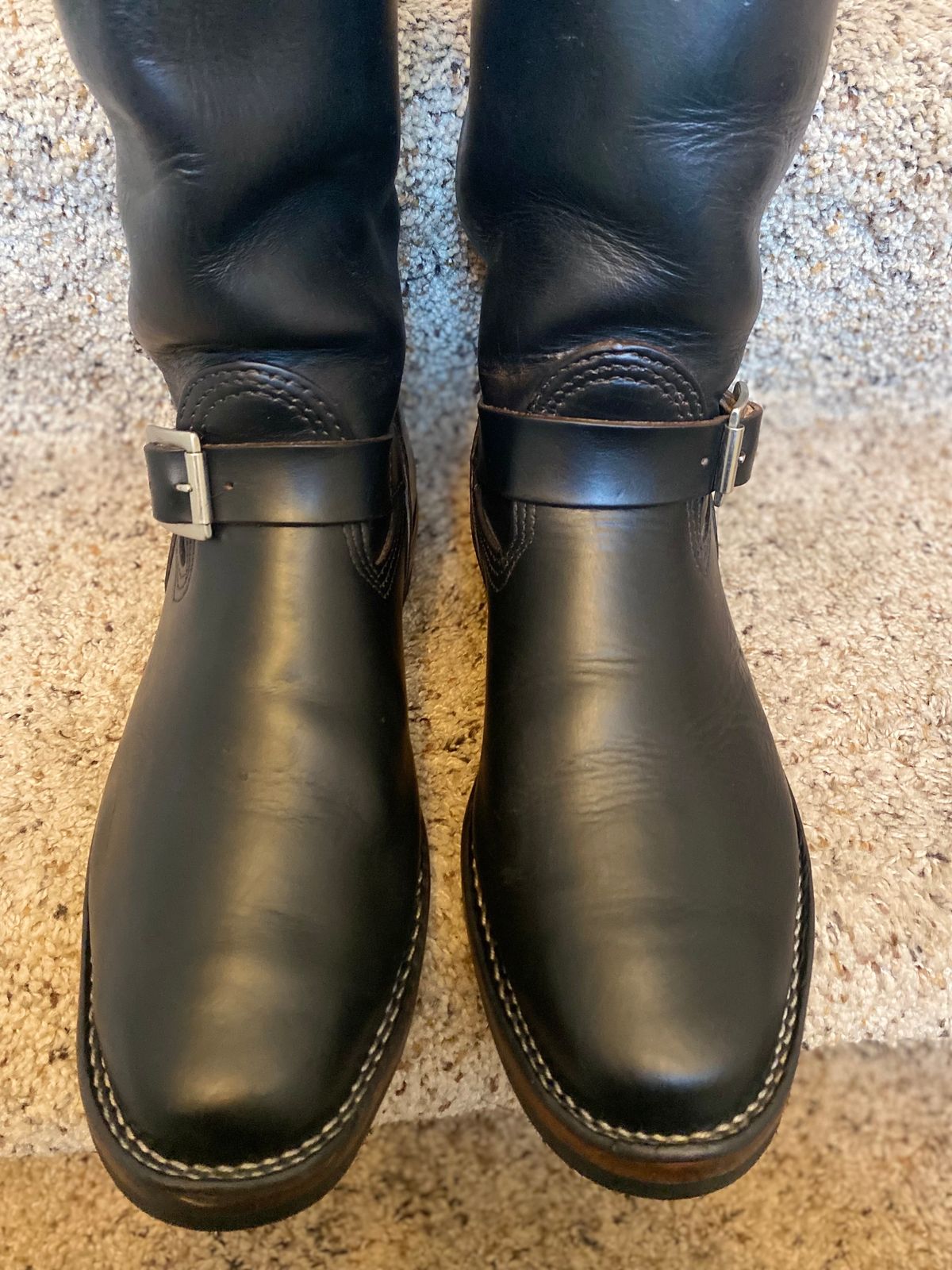 Photo by Finnian on February 1, 2024 of the Wesco Mister Lou in Horween Black Chromexcel Horsehide.