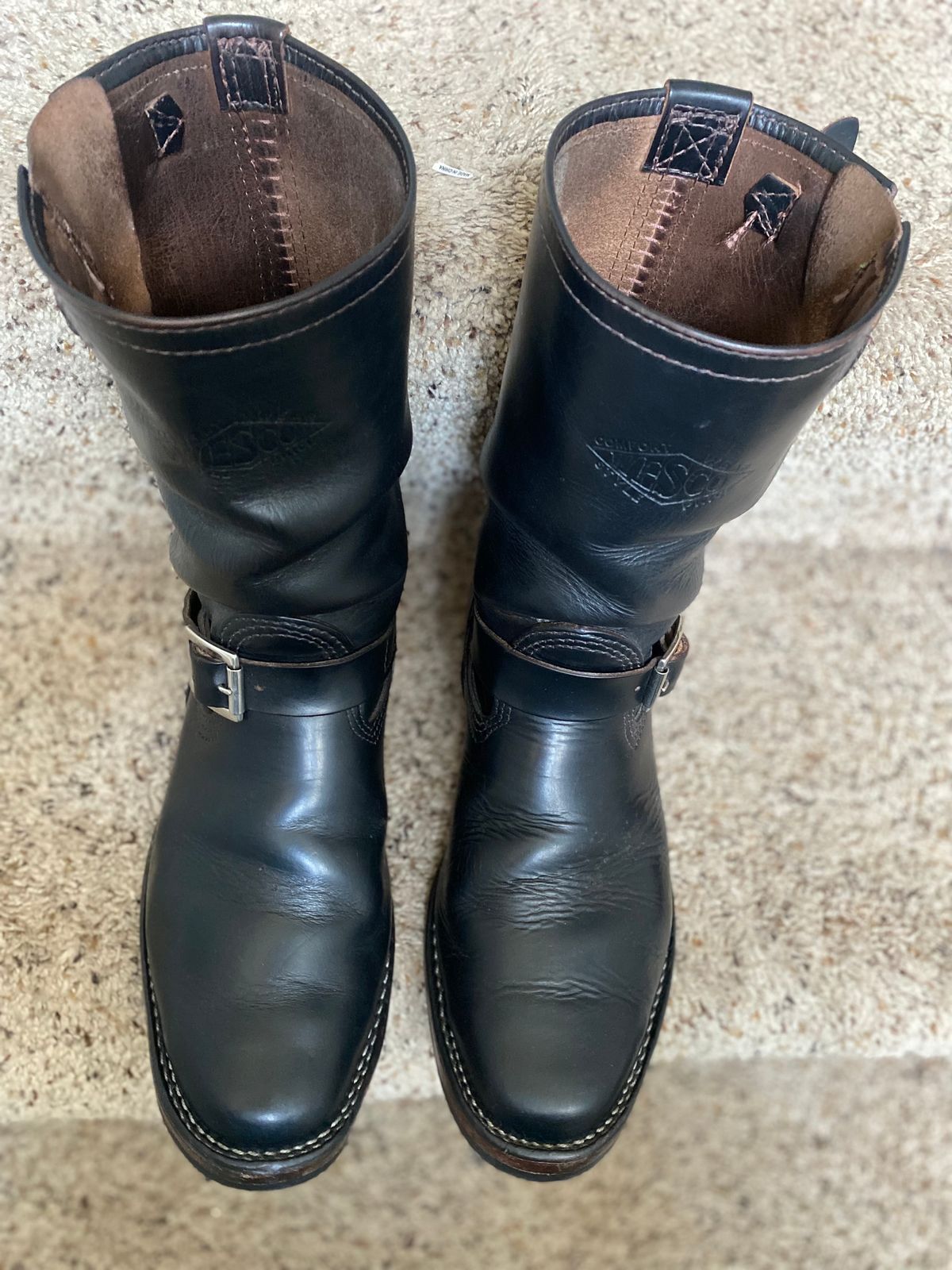Photo by Finnian on March 6, 2024 of the Wesco Mister Lou in Horween Black Chromexcel Horsehide.