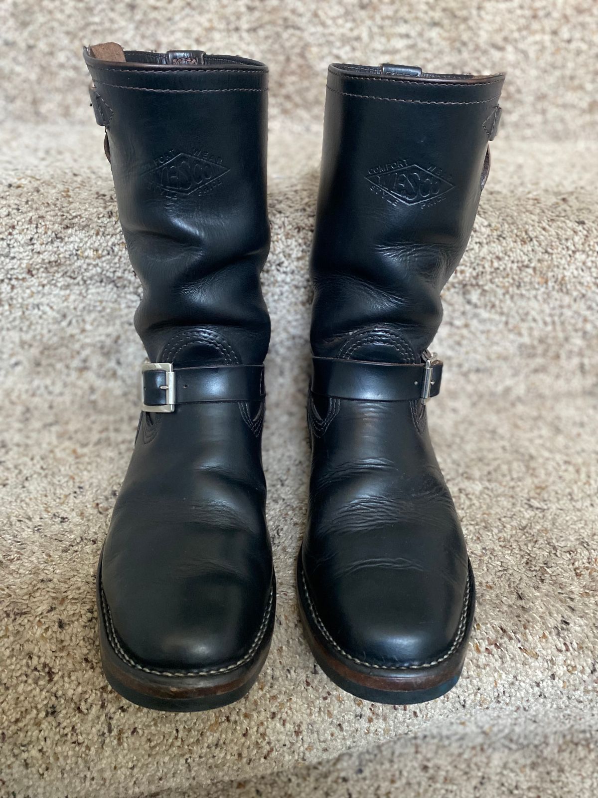 Photo by Finnian on March 6, 2024 of the Wesco Mister Lou in Horween Black Chromexcel Horsehide.