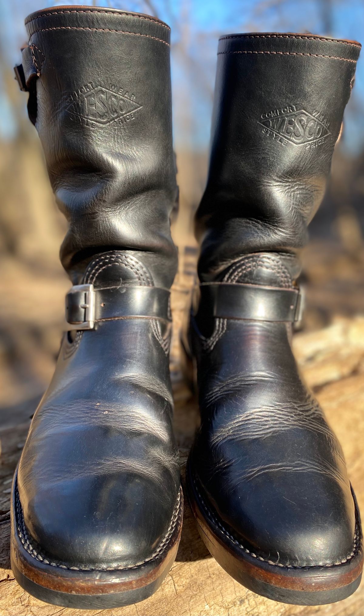 Photo by Finnian on April 6, 2024 of the Wesco Mister Lou in Horween Black Chromexcel Horsehide.