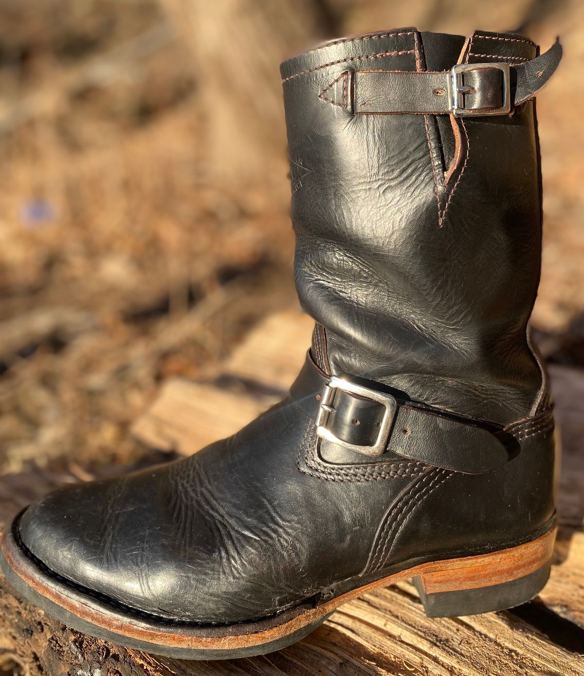 Photo by Finnian on April 6, 2024 of the Wesco Mister Lou in Horween Black Chromexcel Horsehide.