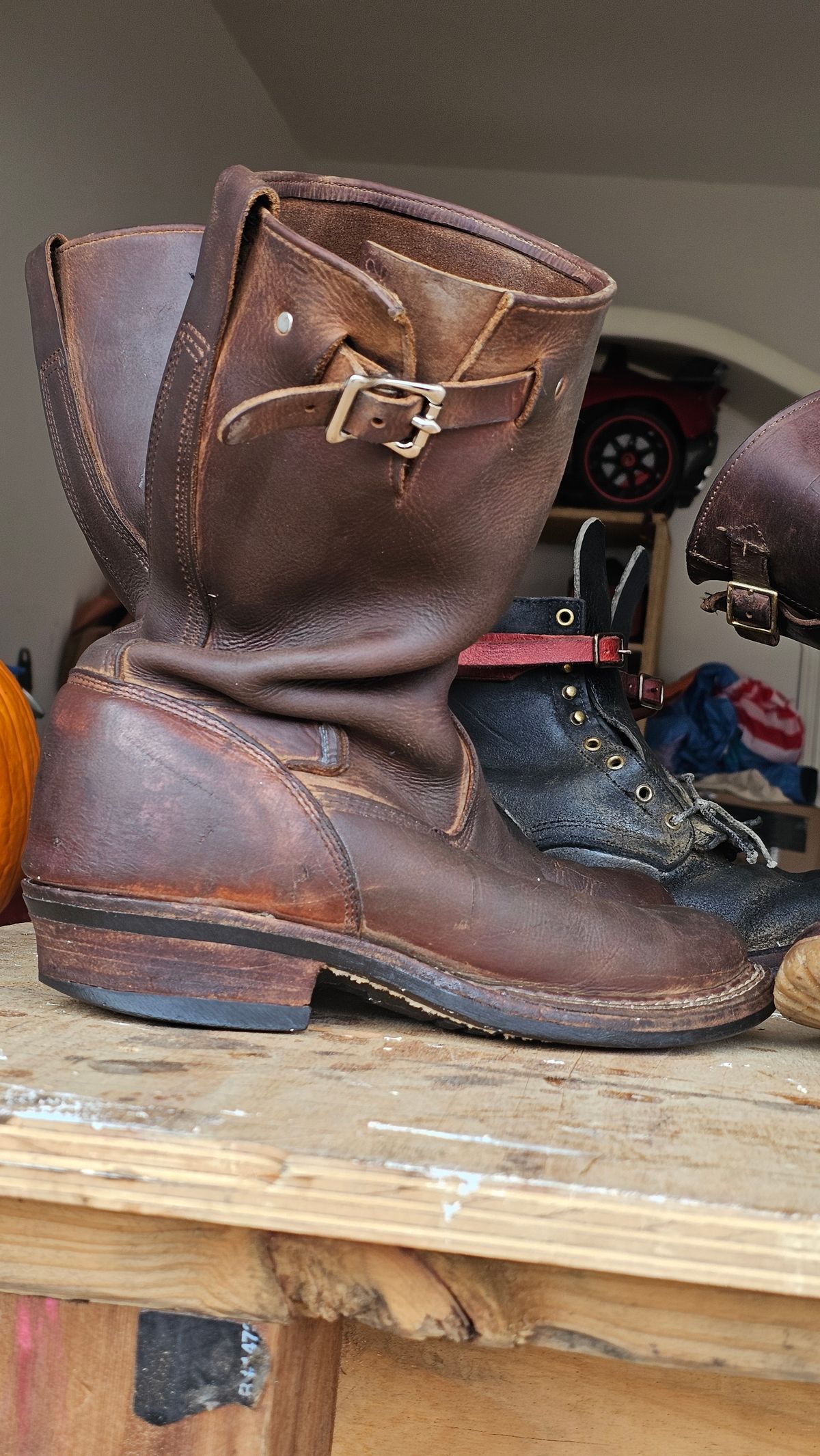 Photo by arriaga214 on November 16, 2025 of the White's Nomad Engineer Boots in Brown Distress.