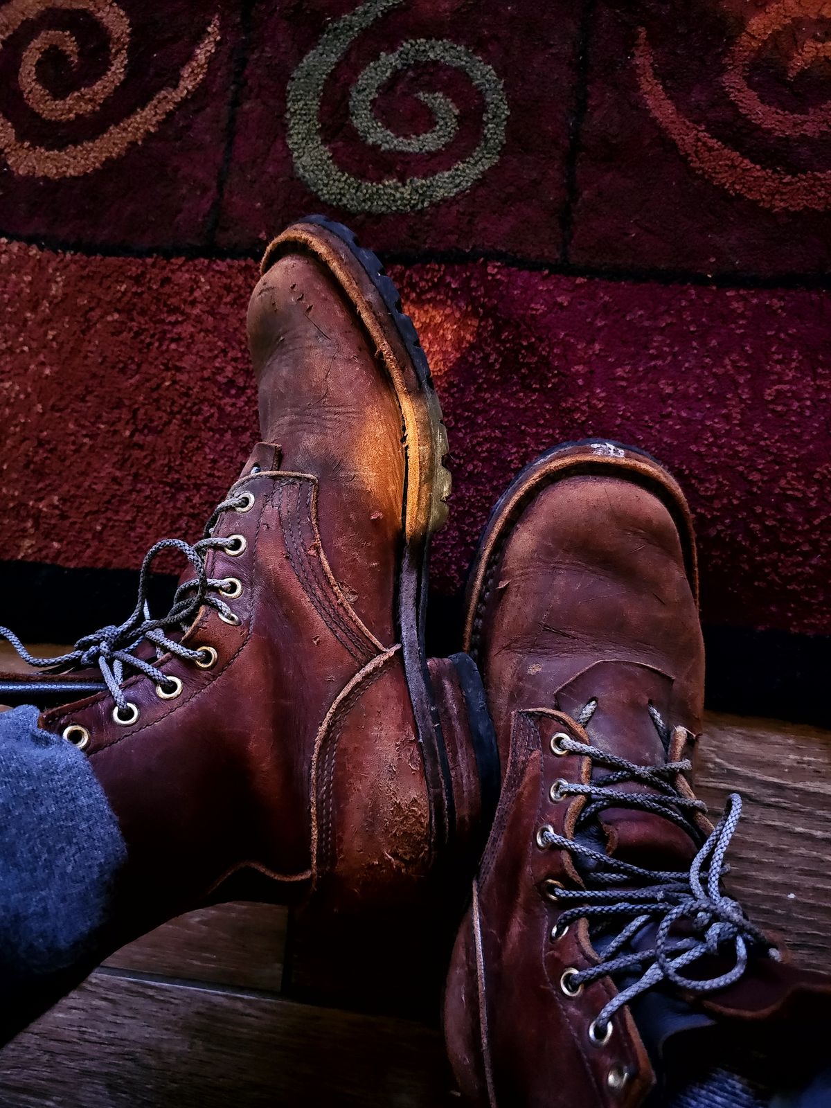 Photo by arriaga214 on January 16, 2024 of the JK Boots Superduty in Seidel Redwood Oil Tan.