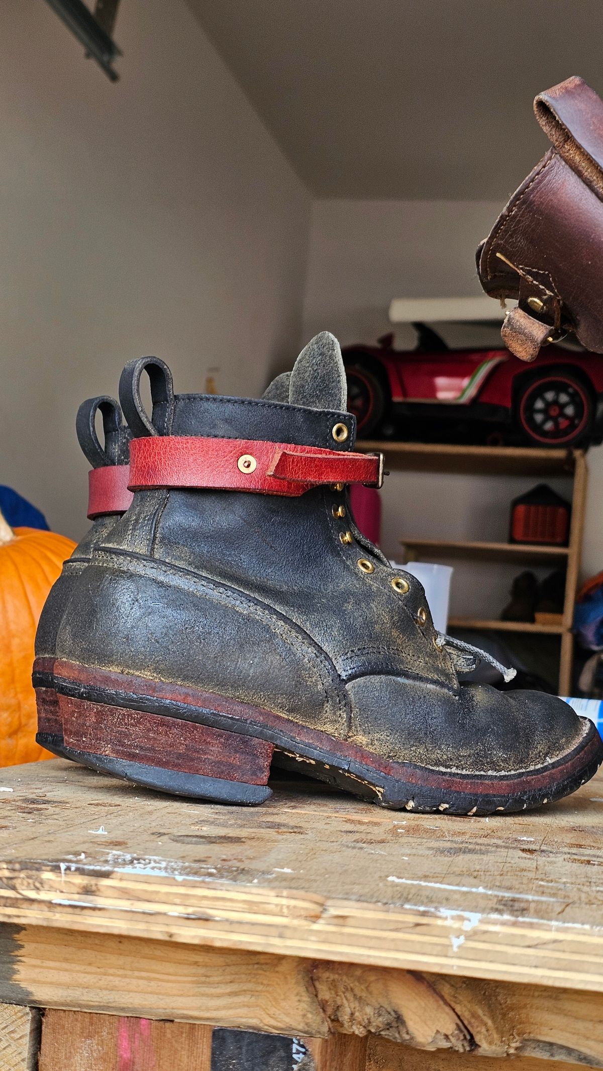 Photo by arriaga214 on November 16, 2025 of the Nicks Urban Logger in Black Heavy Duty.