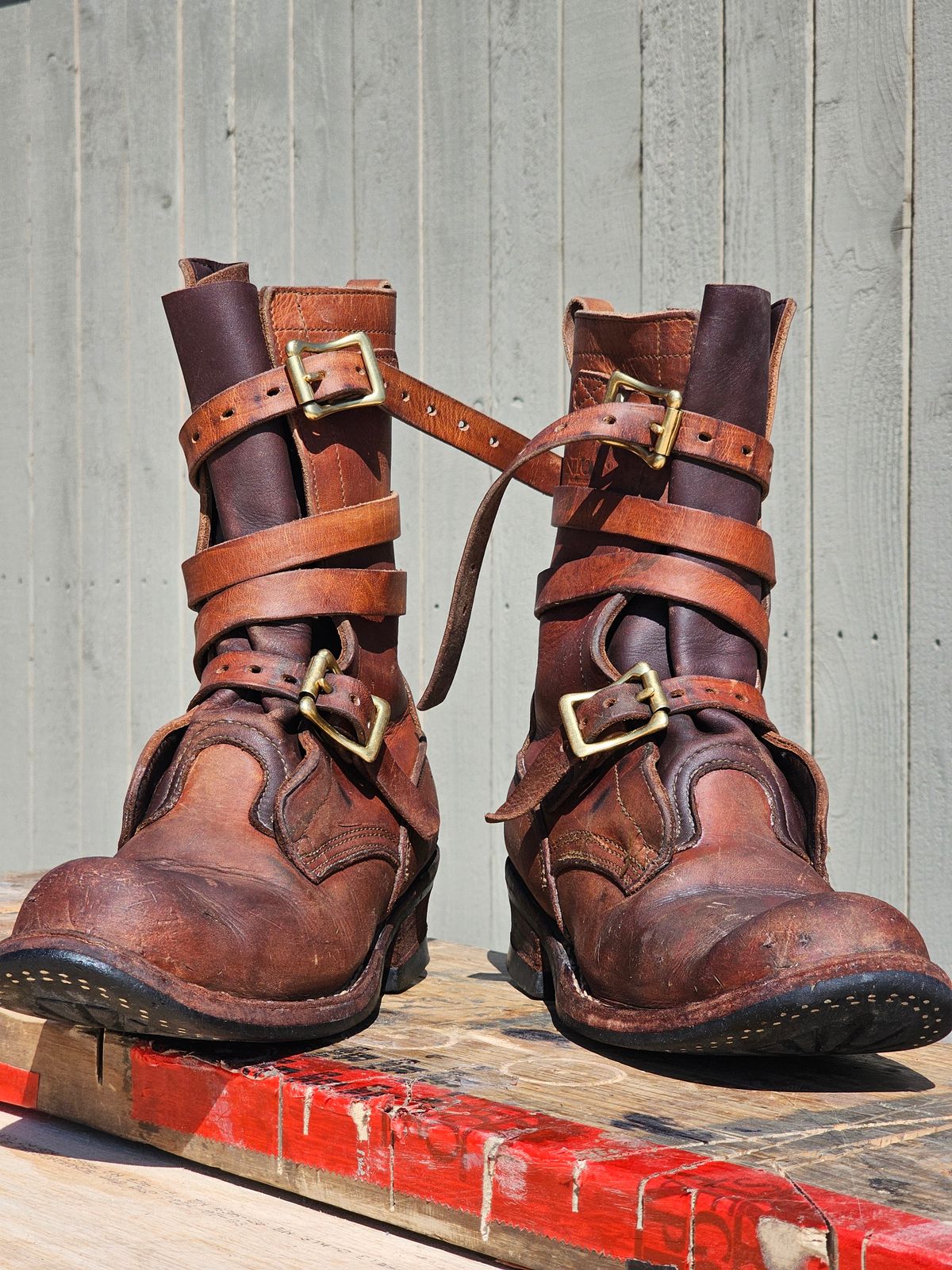 Photo by arriaga214 on March 2, 2025 of the Nicks Heritage TankerPro in Horween Natural Dublin.