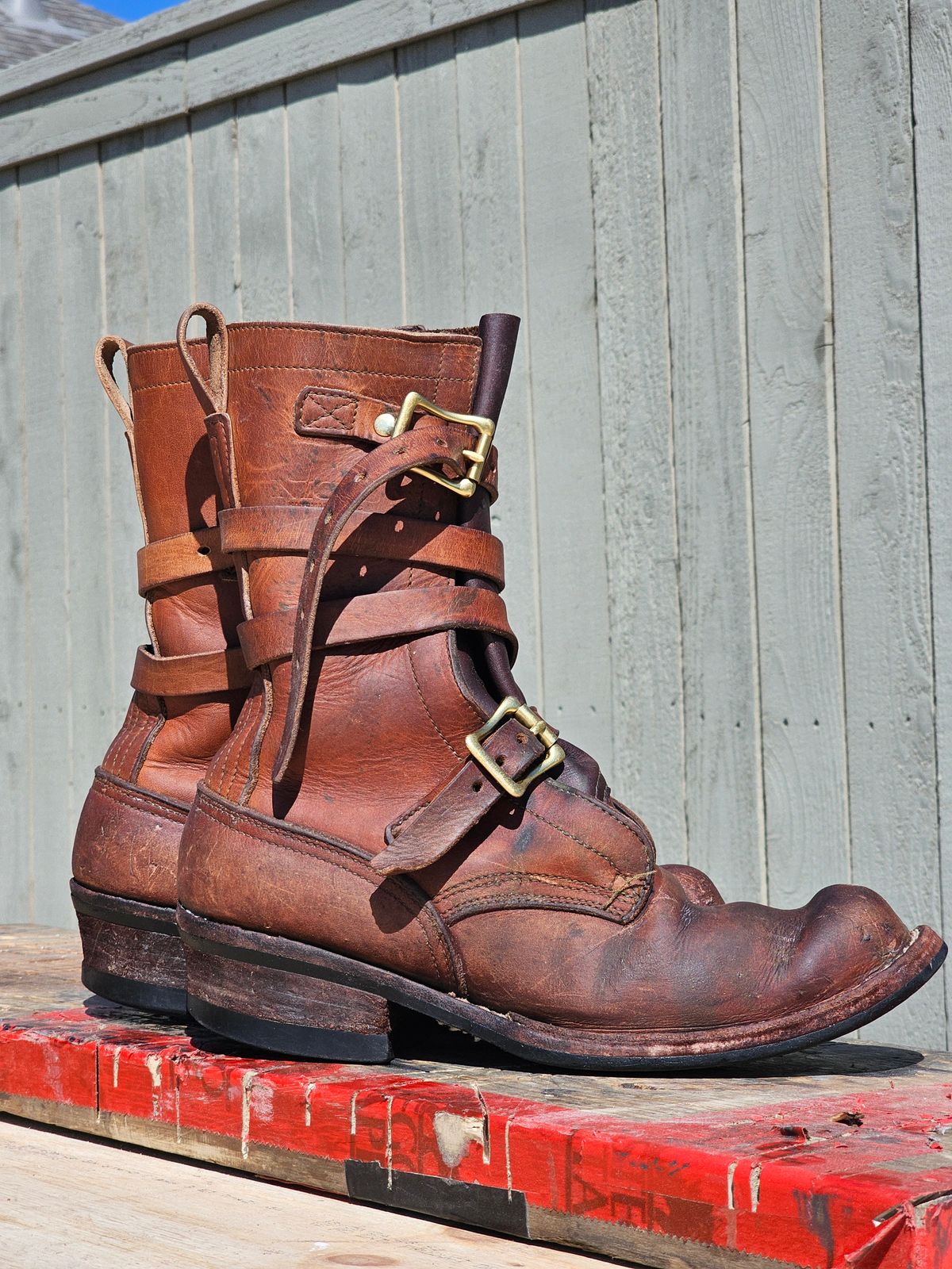 Photo by arriaga214 on March 2, 2025 of the Nicks Heritage TankerPro in Horween Natural Dublin.