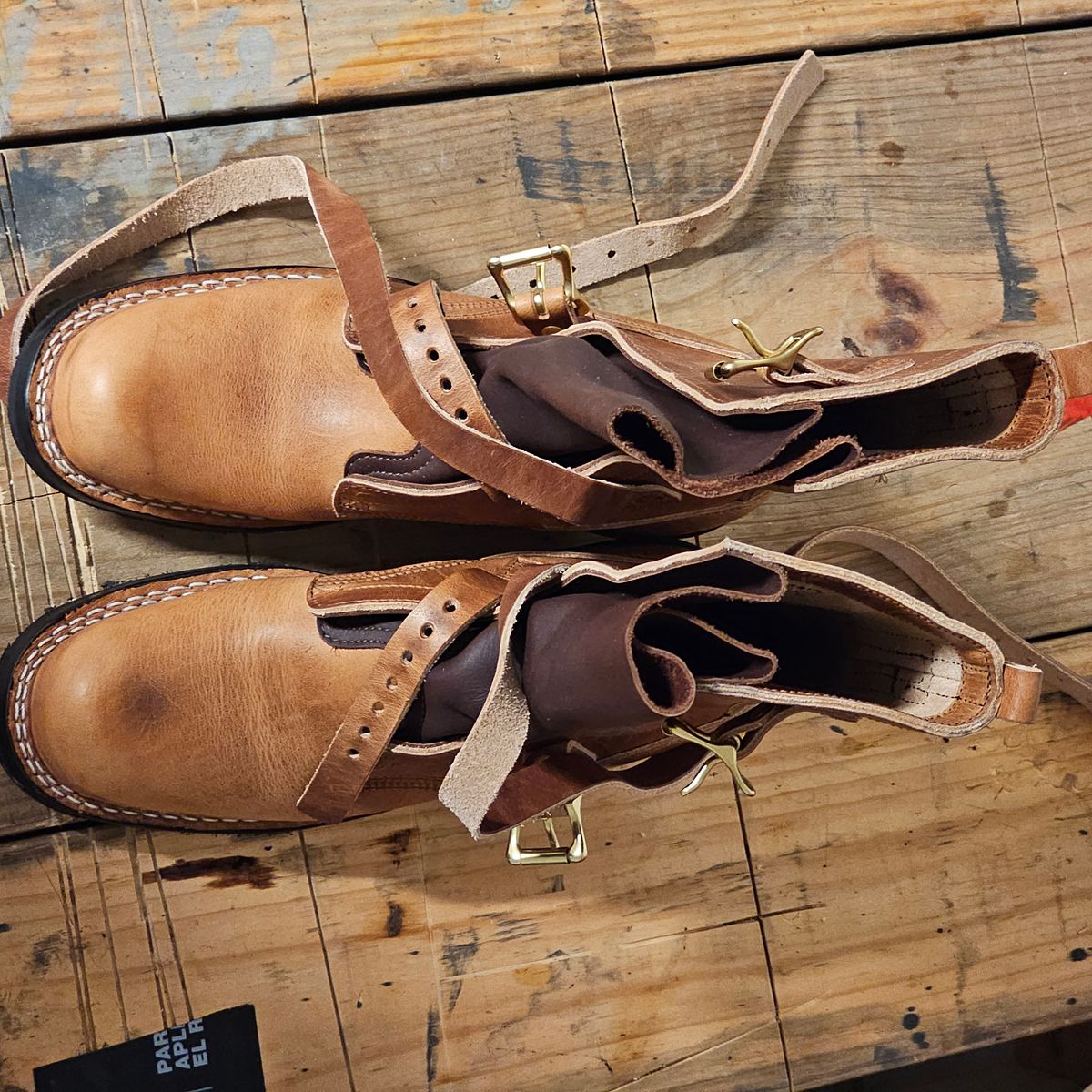 Photo by arriaga214 on October 1, 2024 of the Nicks Heritage TankerPro in Horween Natural Dublin.