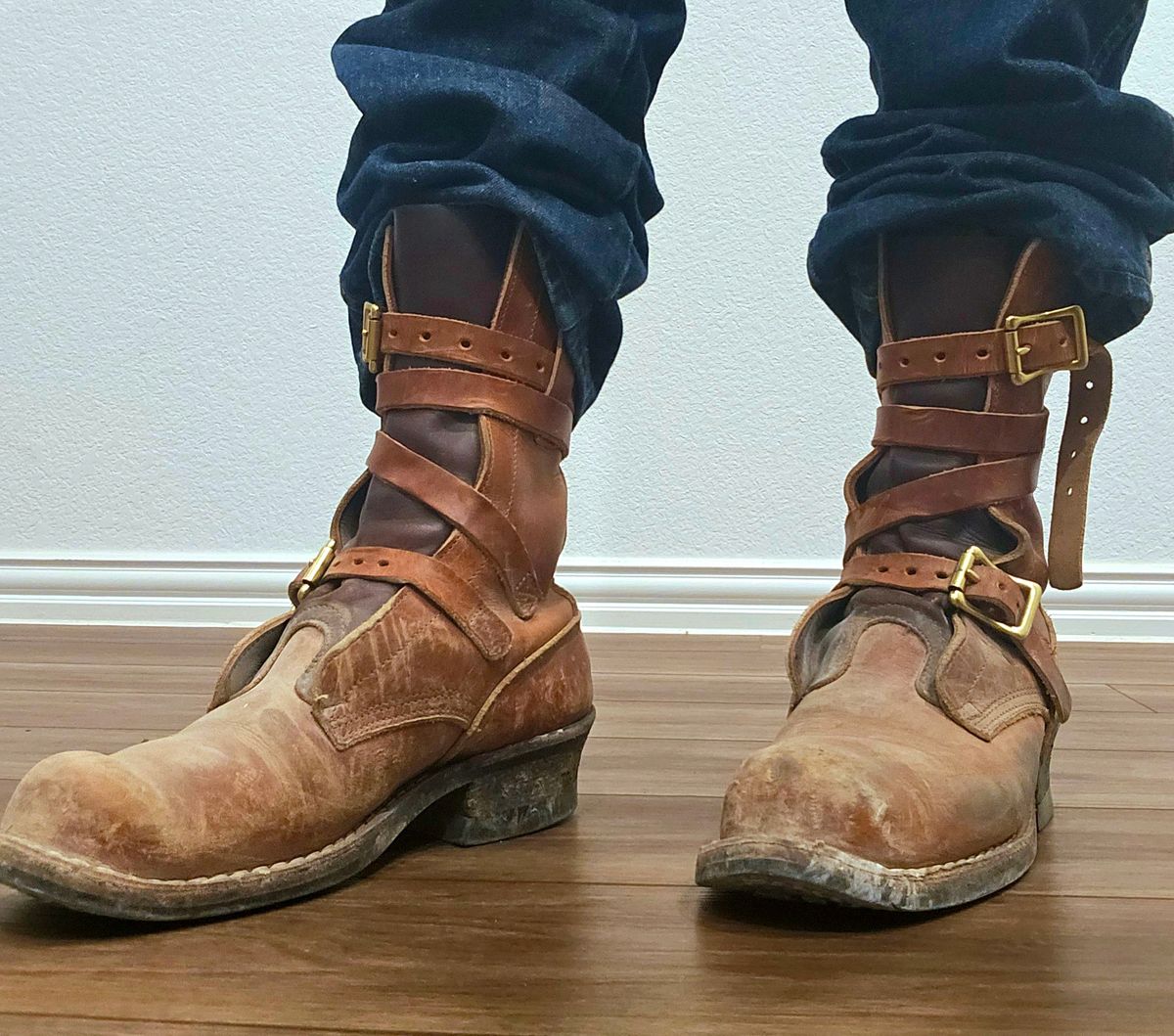 Photo by arriaga214 on October 16, 2024 of the Nicks Heritage TankerPro in Horween Natural Dublin.