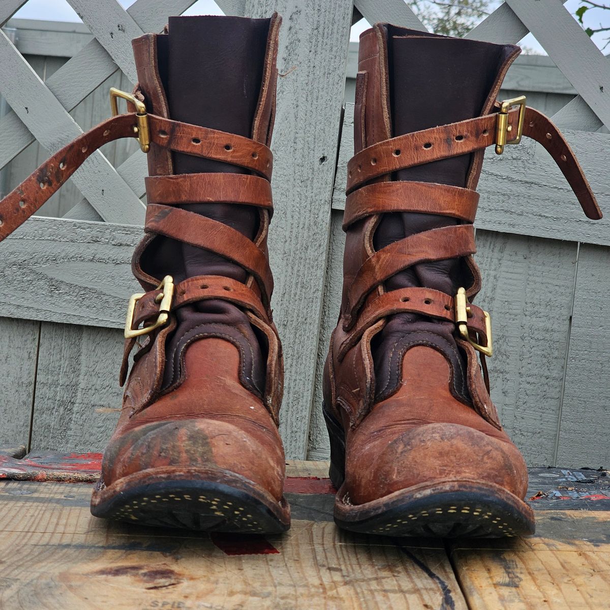 Photo by arriaga214 on December 1, 2024 of the Nicks Heritage TankerPro in Horween Natural Dublin.