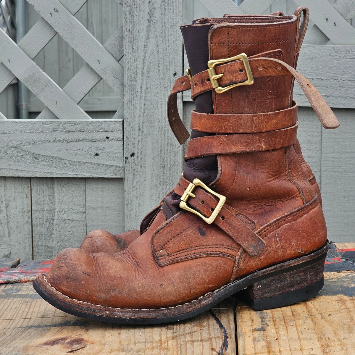 Photo by arriaga214 on December 1, 2024 of the Nicks Heritage TankerPro in Horween Natural Dublin.
