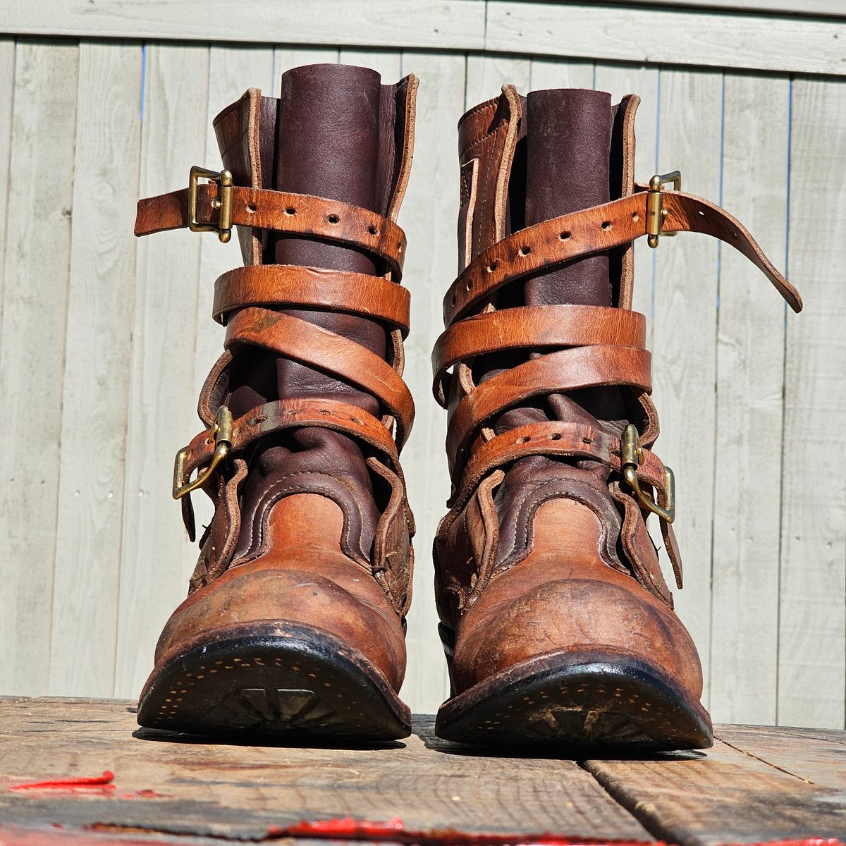 Photo by arriaga214 on January 1, 2025 of the Nicks Heritage TankerPro in Horween Natural Dublin.