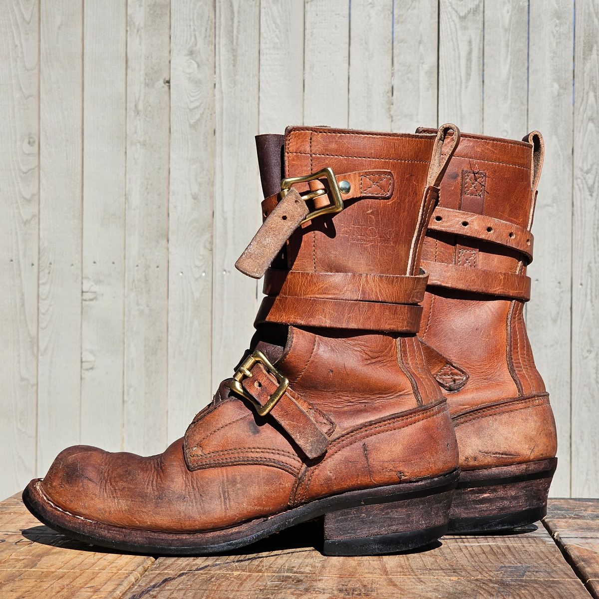 Photo by arriaga214 on January 1, 2025 of the Nicks Heritage TankerPro in Horween Natural Dublin.