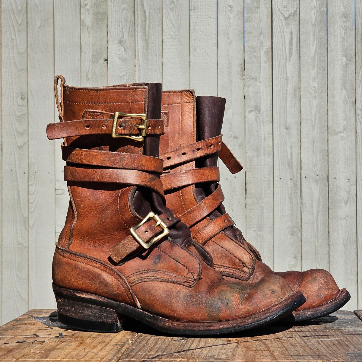 Photo by arriaga214 on January 1, 2025 of the Nicks Heritage TankerPro in Horween Natural Dublin.