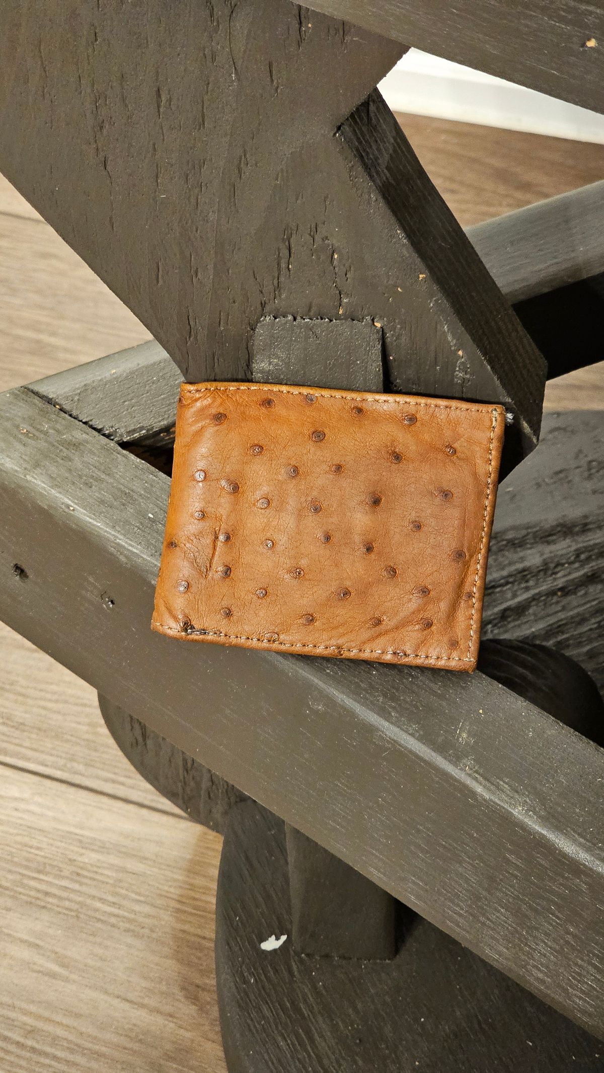 Photo by arriaga214 on November 6, 2025 of the Unknown. From Guanajuato MX Wallet in Full Quill Ostrich.