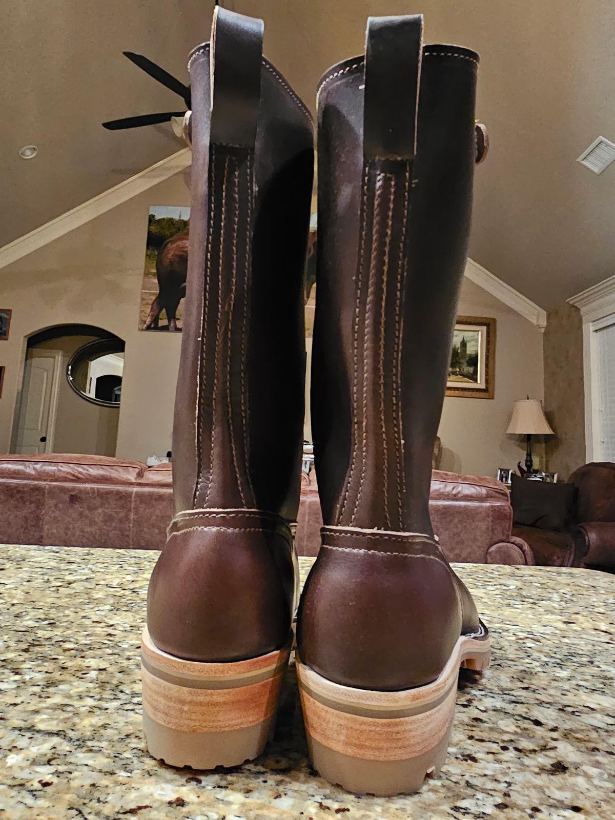 Photo by arriaga214 on November 1, 2023 of the Nicks Renegade in Horween Brown Chromexcel.