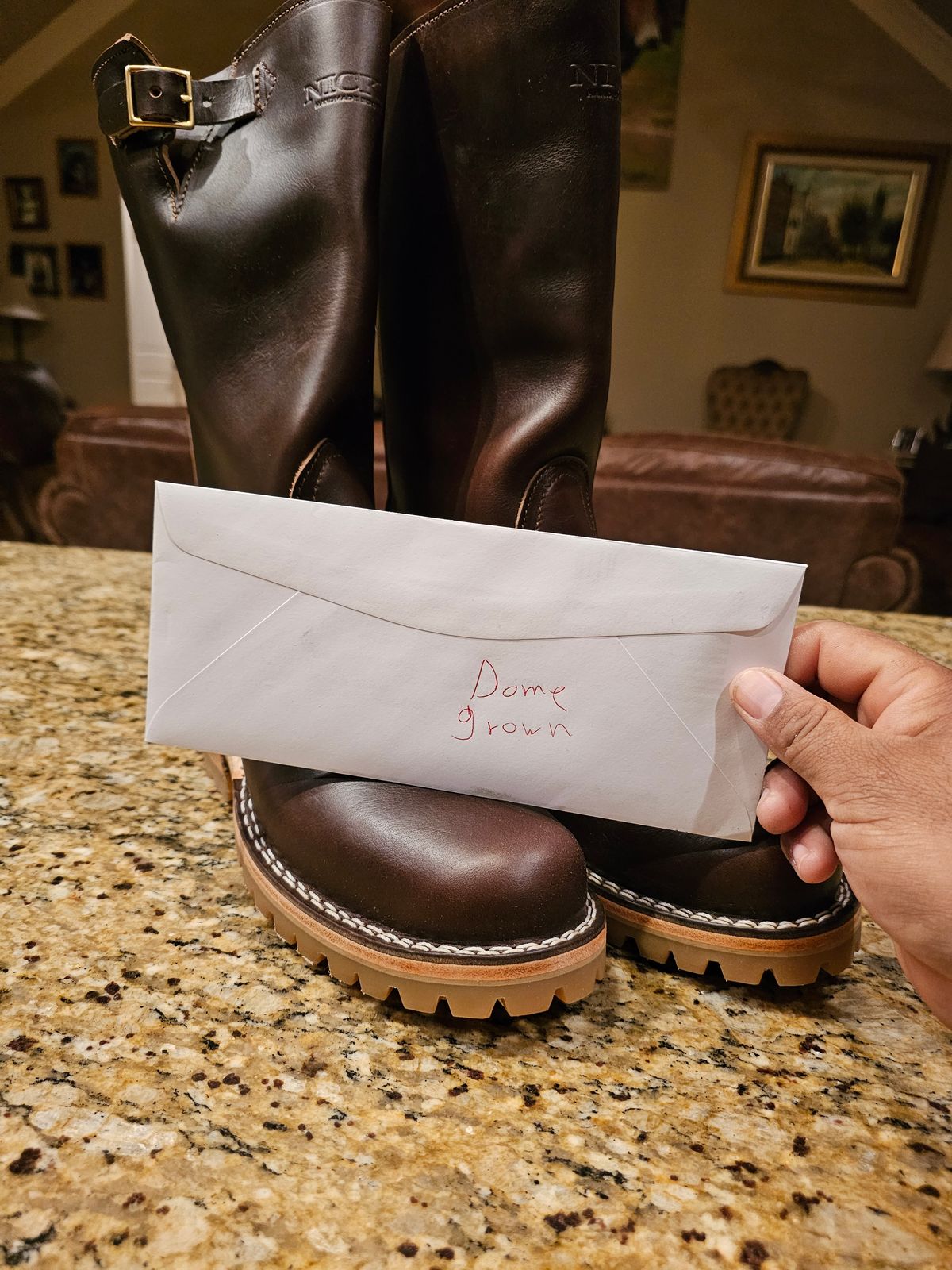 Photo by arriaga214 on November 1, 2023 of the Nicks Renegade in Horween Brown Chromexcel.