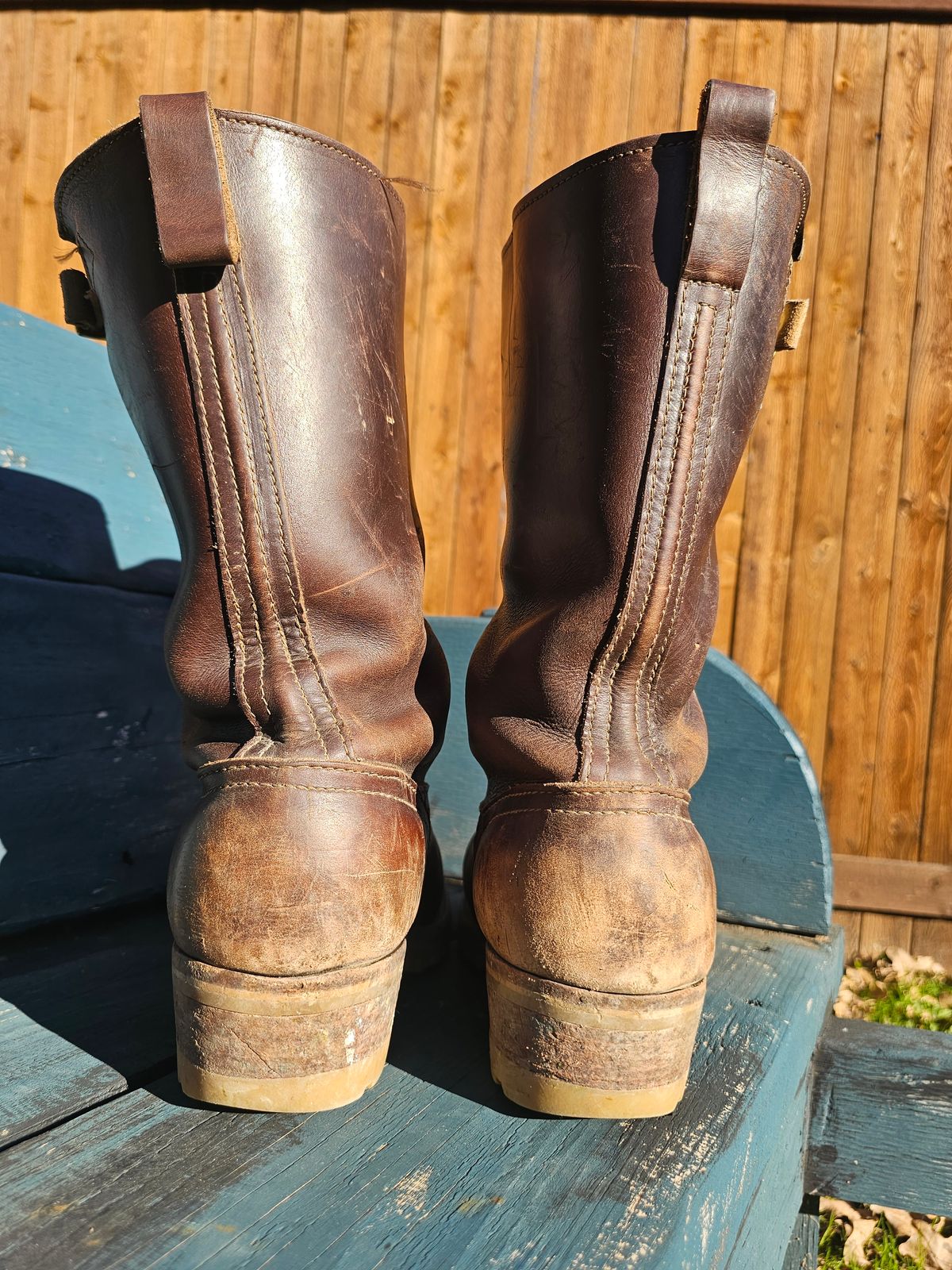 Photo by arriaga214 on December 3, 2023 of the Nicks Renegade in Horween Brown Chromexcel.